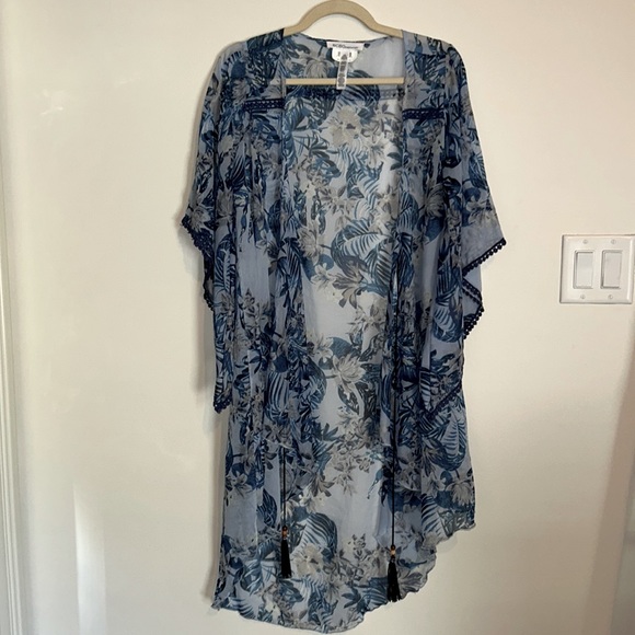 BCBGeneration Floral Duster - Picture 1 of 5
